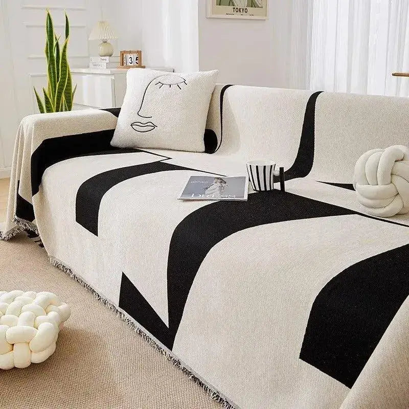 3-chenille-line-pattern-throw-blanket-with-tassel-simple-nordic-jacquard-reversible-double-sided-sofa-cover-besontique-home-81187 - Besontique Home