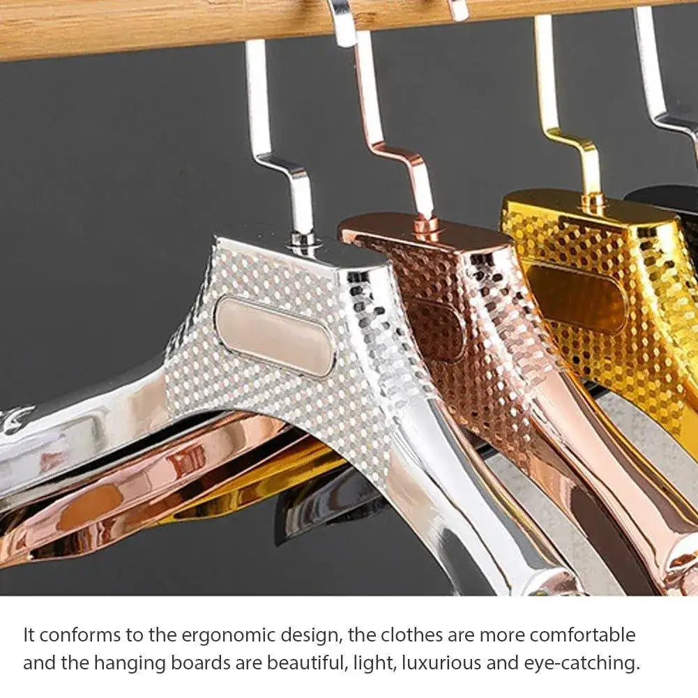 5-pcs-non-slip-4cm-wide-shoulder-clothes-hanger-closet-store-display-pp-rack-for-suit-sweater-besontique-home-51130 - Besontique Home