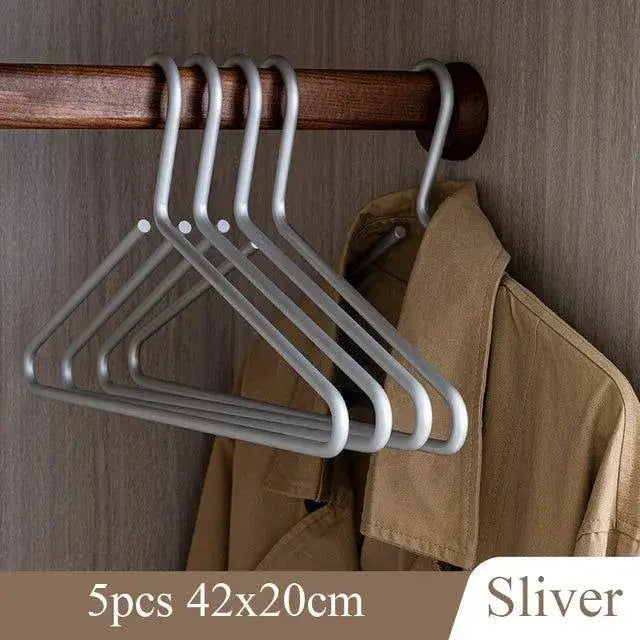 5-pcs-solid-matte-goldsilver-clothes-coat-hanger-seamless-metal-wardrobe-organizer-besontique-home-85918 - Besontique Home