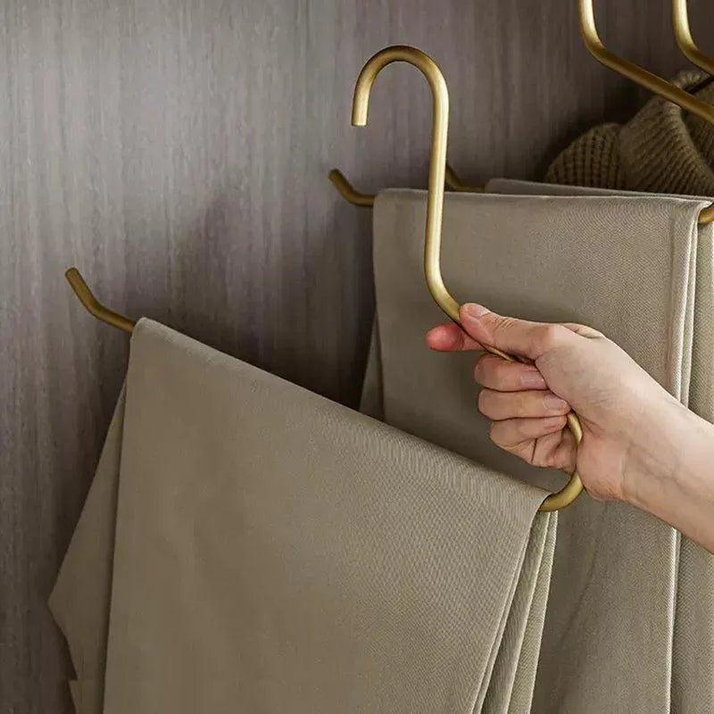 5 pcs Solid Matte Gold/Silver Trouser Pants Clothes Hanger │ Seamless Metal Wardrobe Organizer - Besontique Home
