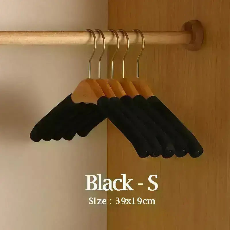 5-pcs-solid-wood-sponge-hangers-modern-360rotating-non-slip-clothes-organizer-besontique-home-54455 - Besontique Home