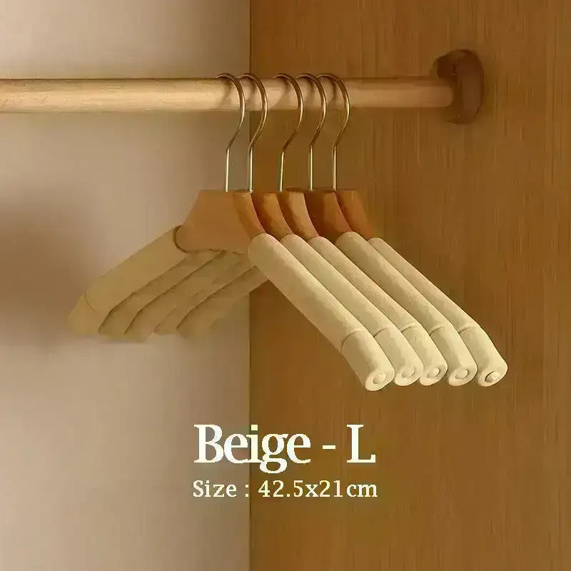 5-pcs-solid-wood-sponge-hangers-modern-360rotating-non-slip-clothes-organizer-besontique-home-78858 - Besontique Home