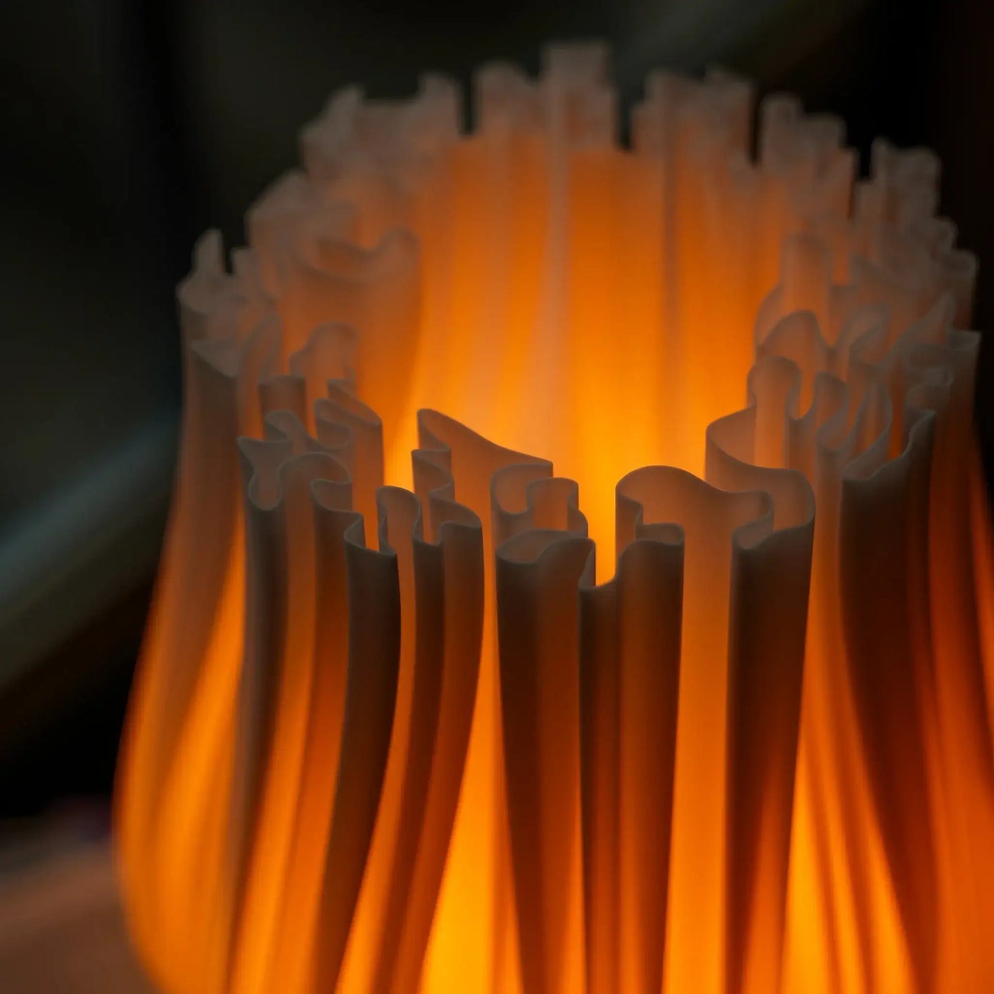 Cora - Table Lamp