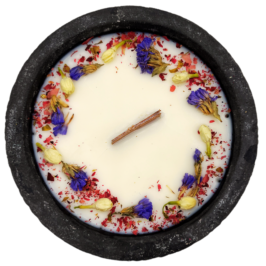 Black Edition HANDGEMACHTE Citronella BETONKERZE - Stilvolle Sojawachskerze für Ihr Zuhause. Outdoor Kerze mit Blütenverzierung und HOCHWERTIGEM Holzdocht aus dem Südschwarzwald - Besontique Home