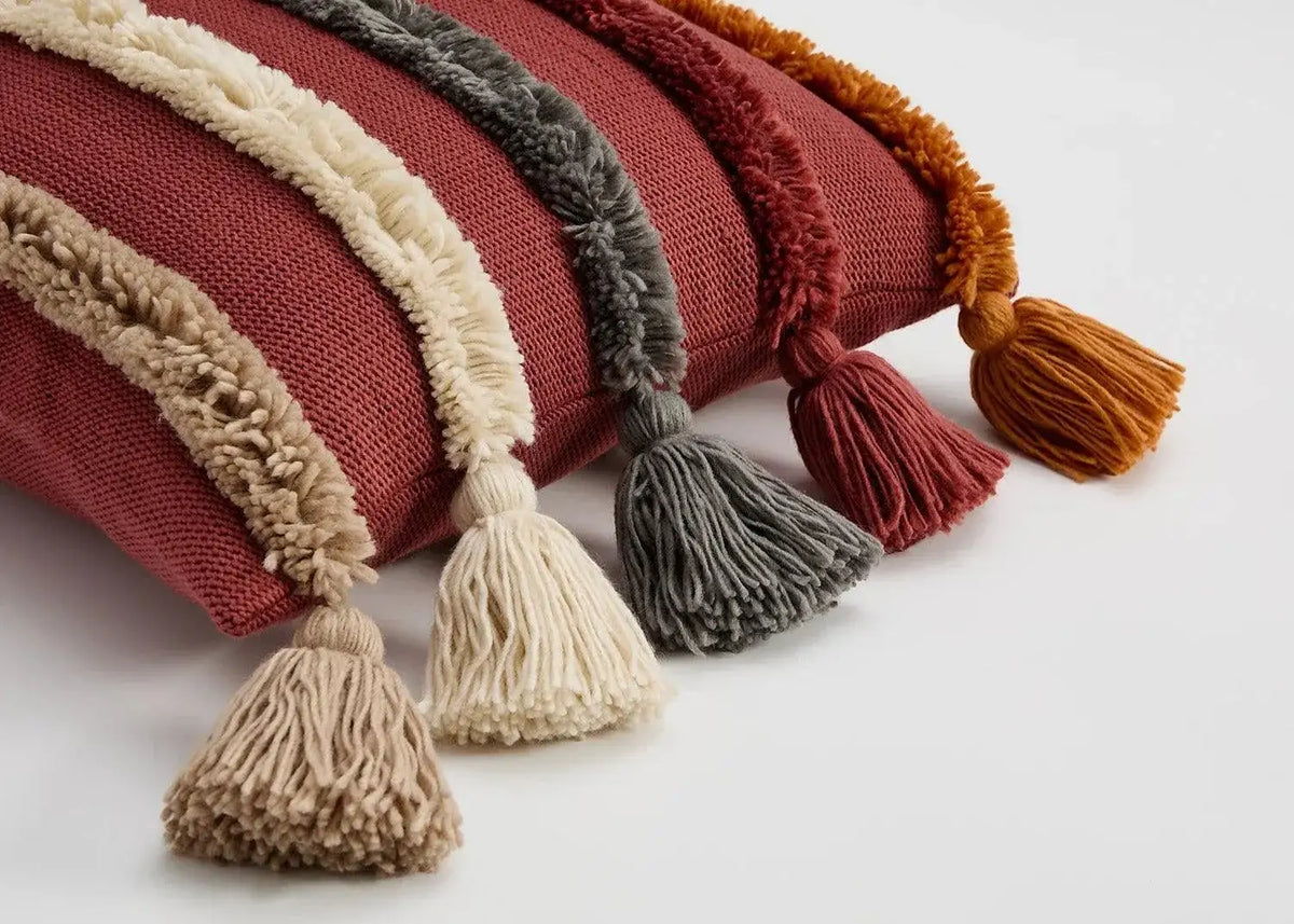 bohemian-stripe-knitted-cushion-cover-with-tassels-home-decor-tufted-throw-pillow-case-besontique-12 - Besontique Home