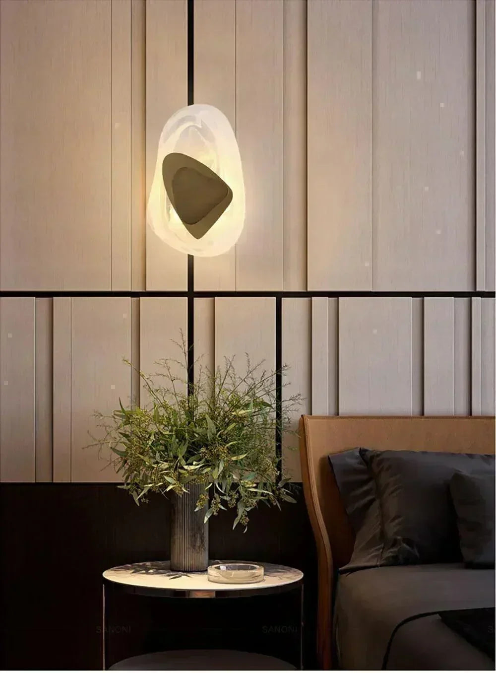 Geometric Design Modern LED Wall Light Lamp (Gold/Black/Rust) │ Bedside Wall Mounted Lighting - Besontique Home