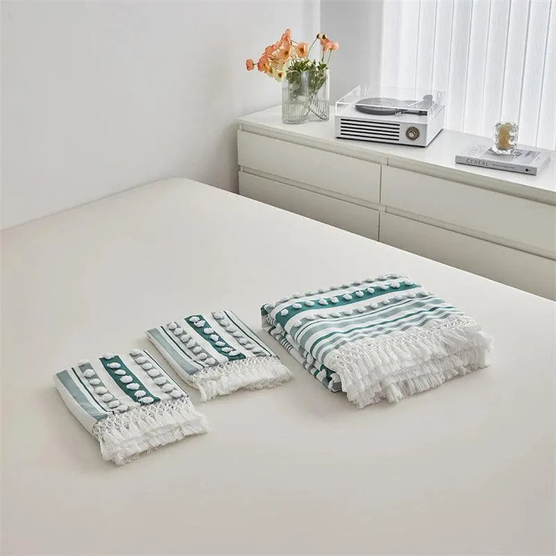 High-end Striped Cut Furball Bedding Set │ Modern Boho Quilt with Tassels Bed Duvet cover Pillow case - Besontique Home