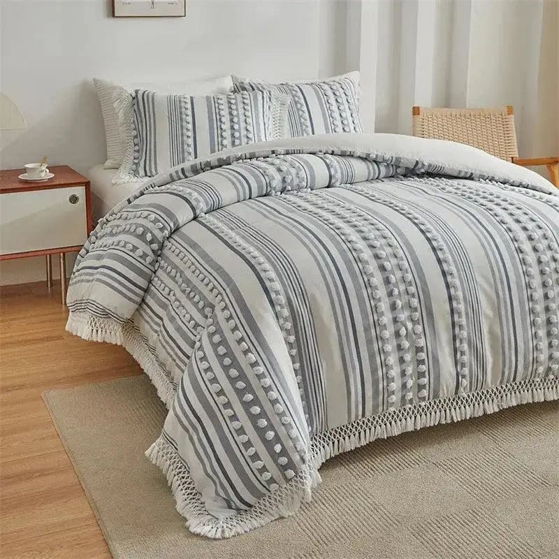 high-end-striped-cut-furball-bedding-set-modern-boho-quilt-with-tassels-bed-duvet-cover-pillow-case-besontique-home-58397 - Besontique Home