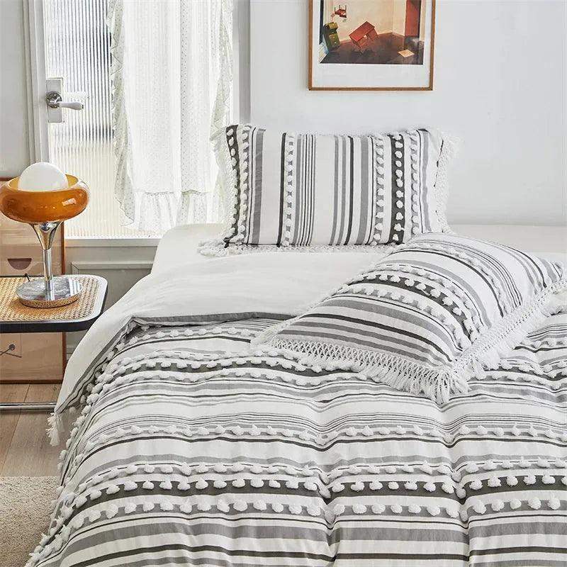 High-end Striped Cut Furball Bedding Set │ Modern Boho Quilt with Tassels Bed Duvet cover Pillow case - Besontique Home
