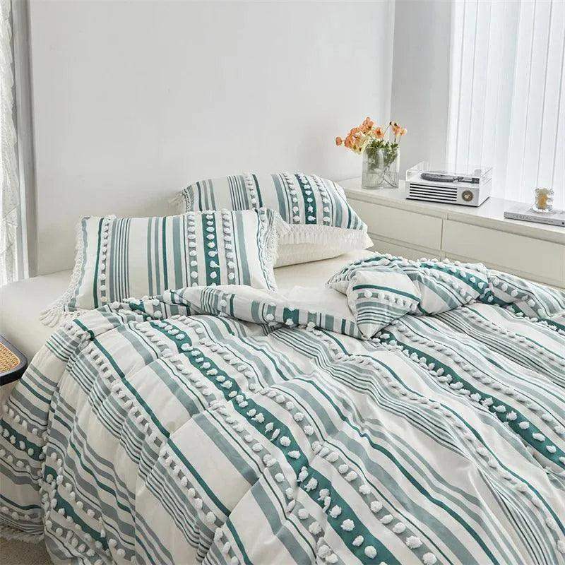 High-end Striped Cut Furball Bedding Set │ Modern Boho Quilt with Tassels Bed Duvet cover Pillow case - Besontique Home