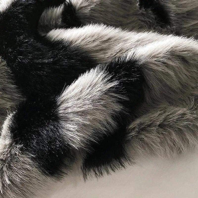 Imitation Faux Fox Fur Blanket │ High-end Warm Autumn Winter Blanket for Sofa Couch Bed Decor - Besontique Home