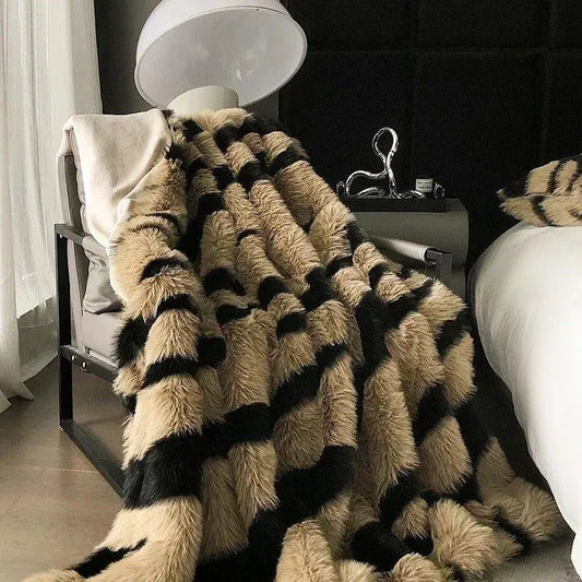Imitation Faux Fox Fur Blanket │ High-end Warm Autumn Winter Blanket for Sofa Couch Bed Decor - Besontique Home
