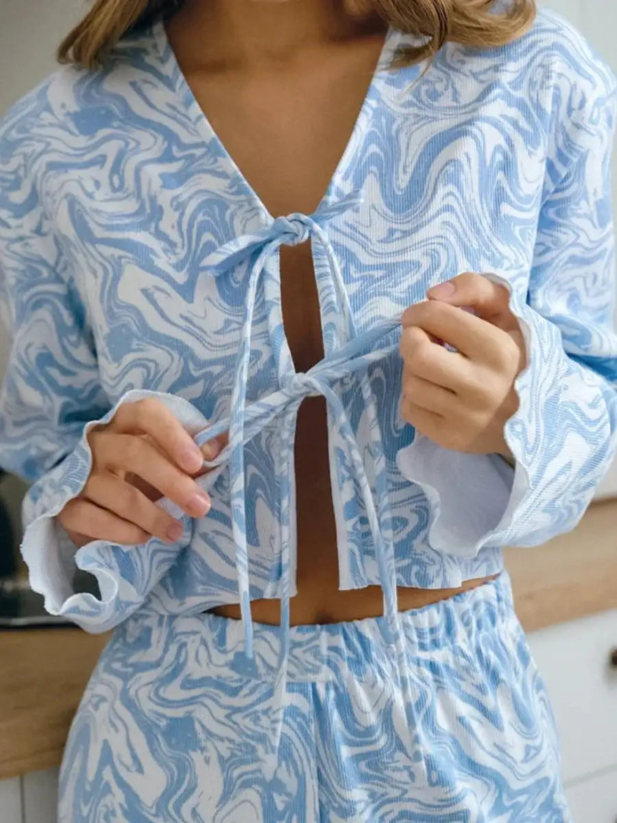 Light Blue Pattern Printed Long-Sleeved Cardigan & Shorts 2-Piece Set – Cozy Homewear Pajamas Sleepwear - Besontique Home