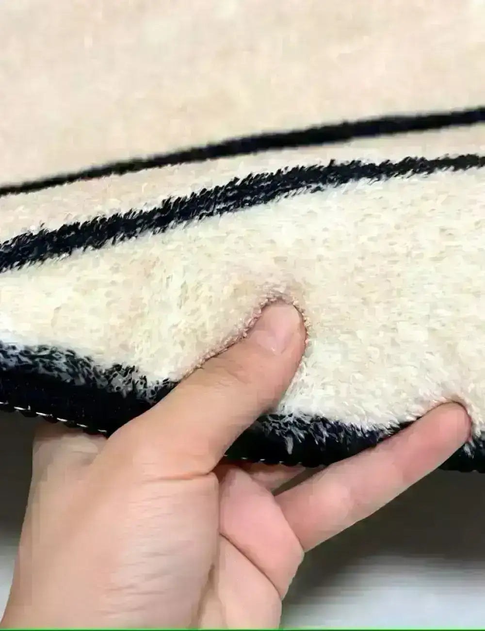 luxury-french-style-black-pattern-round-carpet-modern-home-large-area-plush-rugs-besontique-home-89906 - Besontique Home