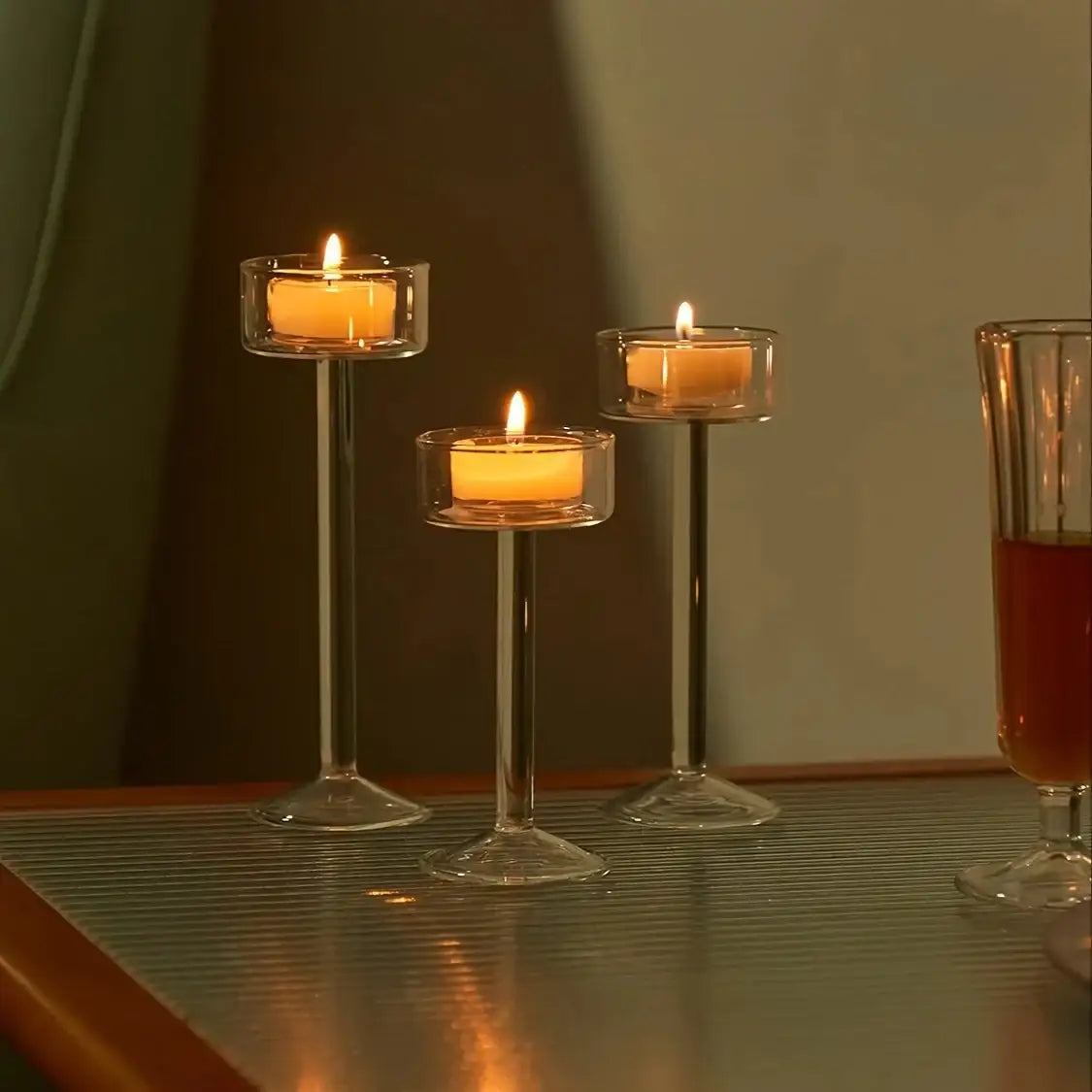 minimal-glass-candlesticks-candle-holder-set-modern-nordic-transparent-tall-candle-stand-besontique-home-67182 - Besontique Home