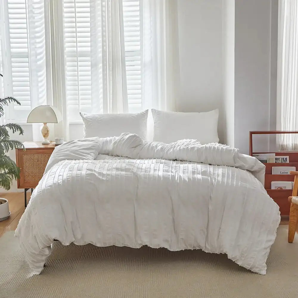 minimal-whtie-beige-soft-tufted-bedding-set-modern-stripe-tuft-design-bed-duvet-cover-pillow-case-besontique-home-30288 - Besontique Home