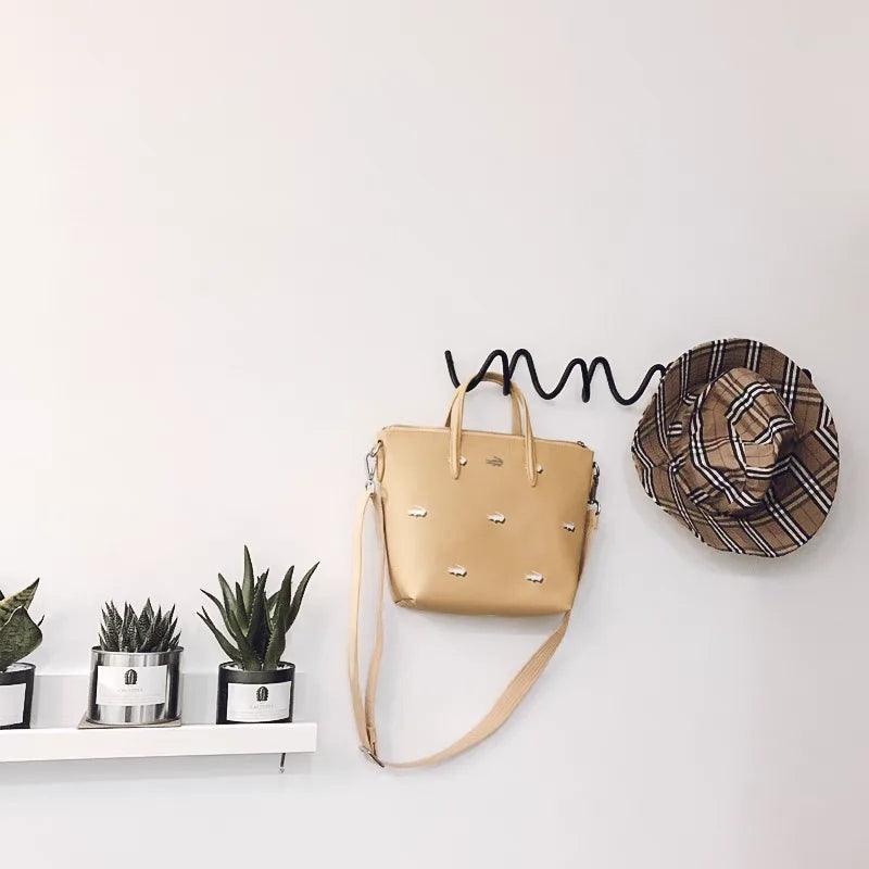 Minimalist Wave Wall Hanging Hook Hanger - Besontique Home