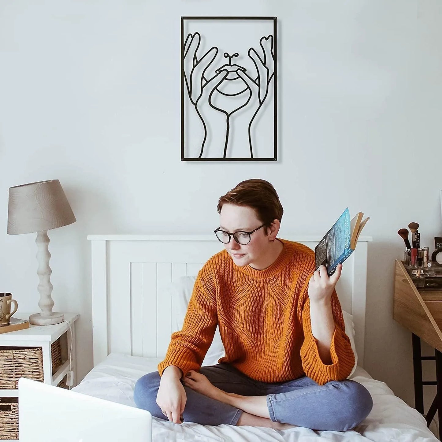 Modern Abstract Female Black Line Silhouette Metal Art │ Nordic Woman Iron Wall Hanging Decor Ornament - Besontique Home