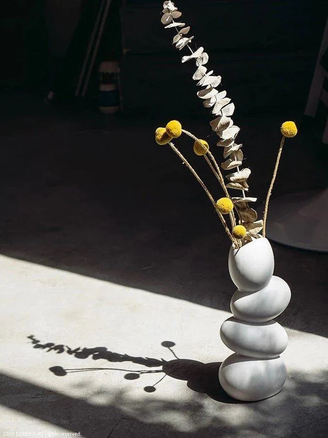 Modern Art Sculpture Egg Shape Vase │ Minimal White Decorative Pot - Besontique Home