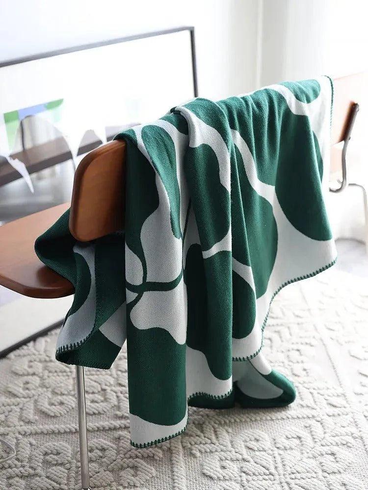 Modern Bohemian Abstract Throw Blanket │ Nordic Stylish Bedspread - Besontique Home