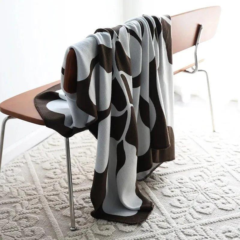 Modern Bohemian Abstract Throw Blanket │ Nordic Stylish Bedspread - Besontique Home