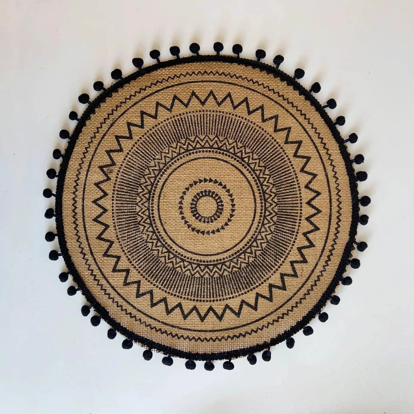 modern-boho-round-table-placemat-jute-woven-table-accessories-mat-for-dining-room-kitchenware-tableware-besontique-home-17189 - Besontique Home
