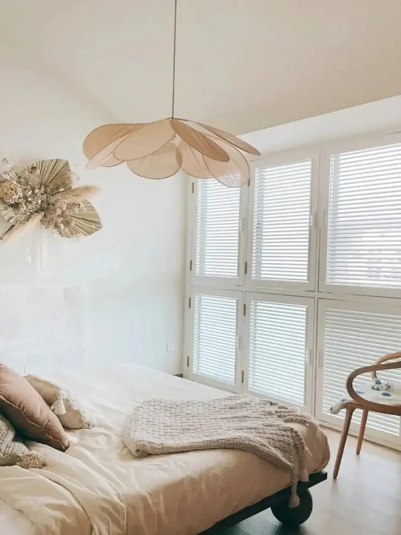 modern-fabric-flower-art-petal-pendant-ceiling-light-besontique-home-10495 - Besontique Home