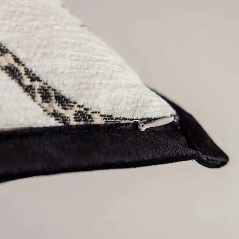 modern-jacquard-embroidered-cushion-cover-geometric-beige-black-luxury-design-throw-pillow-covers-besontique-home-29993 - Besontique Home