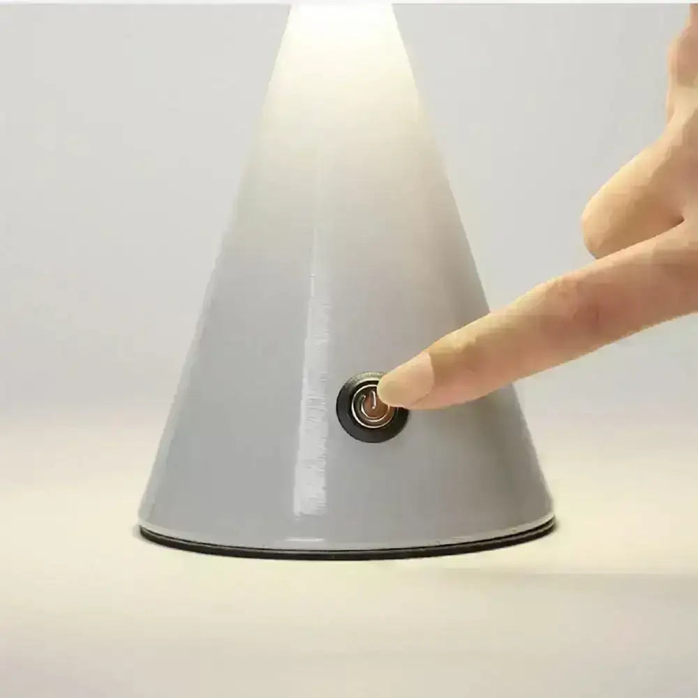 modern-mushroom-usb-wireless-chargable-table-lamp-led-light-besontique-home-80663 - Besontique Home