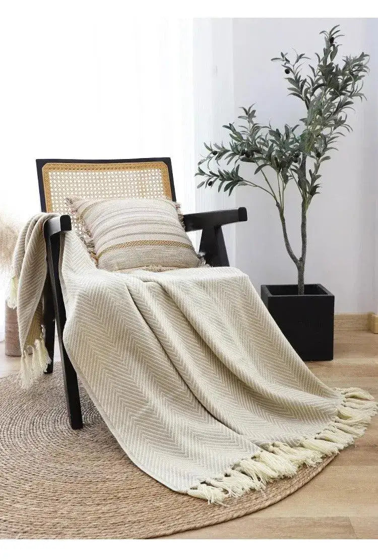 modern-retro-geometric-knitted-blanket-with-tassel-nordic-style-plaid-bedspread-besontique-home-20220 - Besontique Home