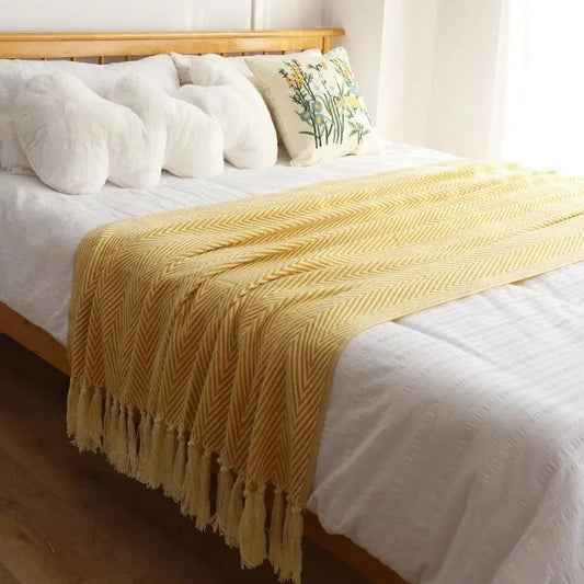 Modern Retro Geometric Knitted Blanket with Tassel │ Nordic Style Plaid Bedspread - Besontique Home