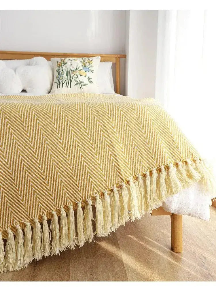 modern-retro-geometric-knitted-blanket-with-tassel-nordic-style-plaid-bedspread-besontique-home-95647 - Besontique Home