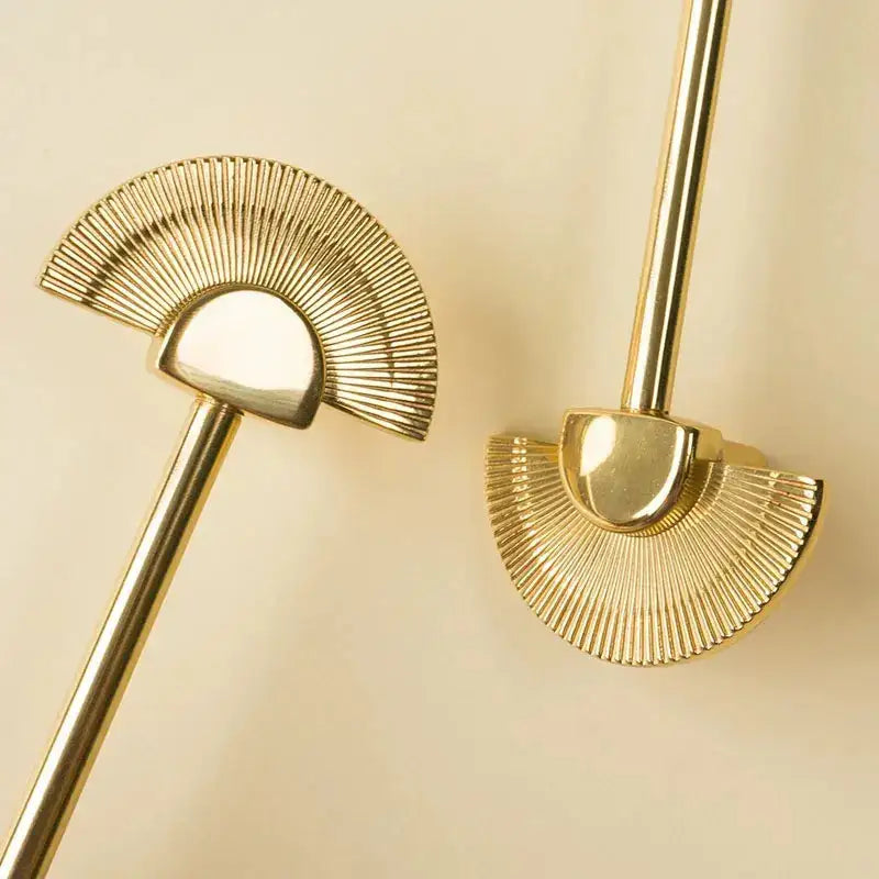 solid-brass-fan-shaped-furniture-door-knob-polished-gold-kitchen-cabinet-handles-besontique-home-38333 - Besontique Home