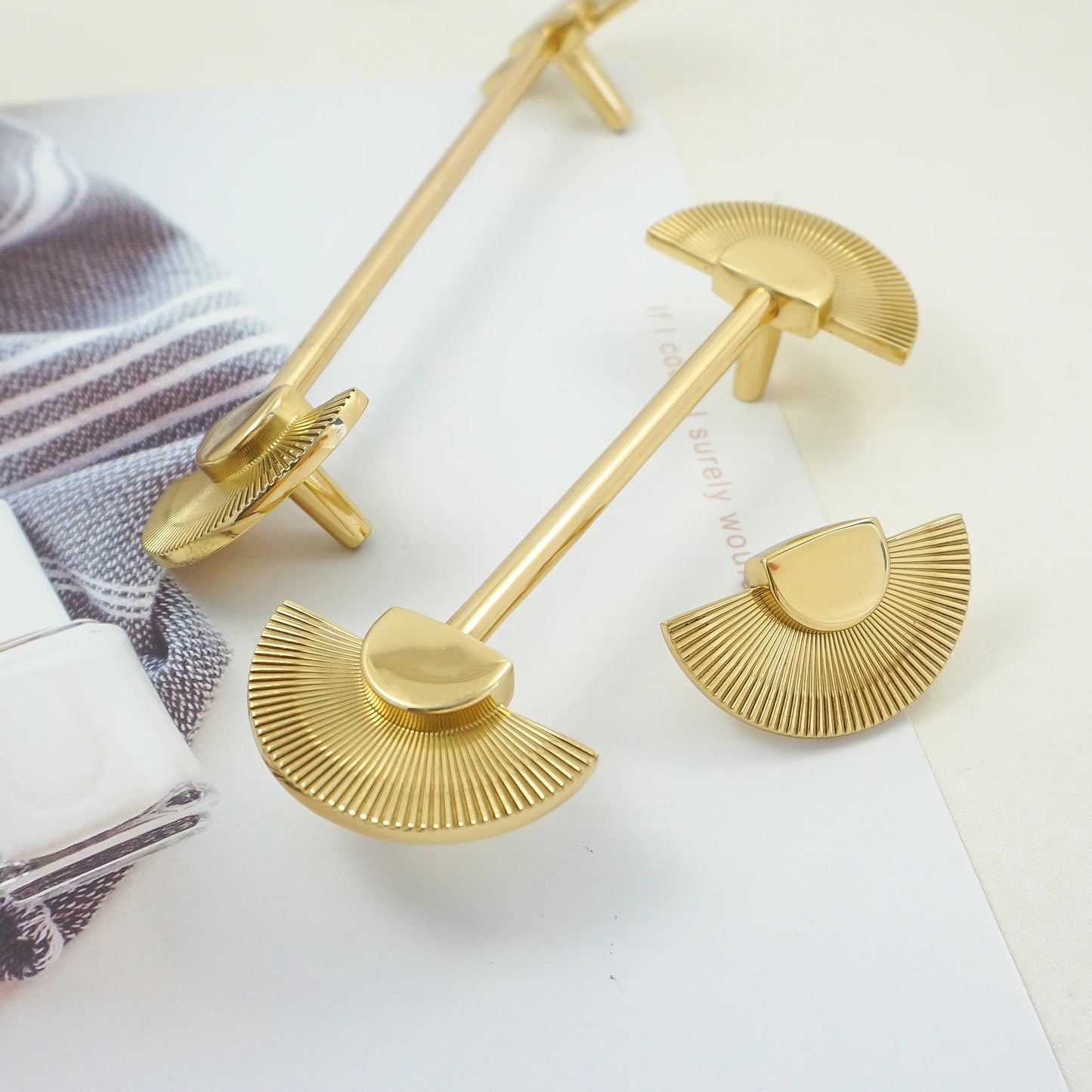 Solid Brass Fan Shaped Furniture Door Knob │ Polished Gold Kitchen Cabinet Handles - Besontique Home