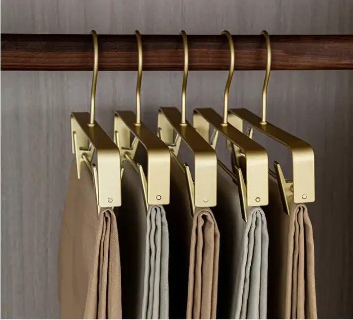 solid-matte-goldsilver-skirts-pants-hangers-light-luxury-clothes-wardrobe-trouser-rack-with-clips-besontique-home-41092 - Besontique Home