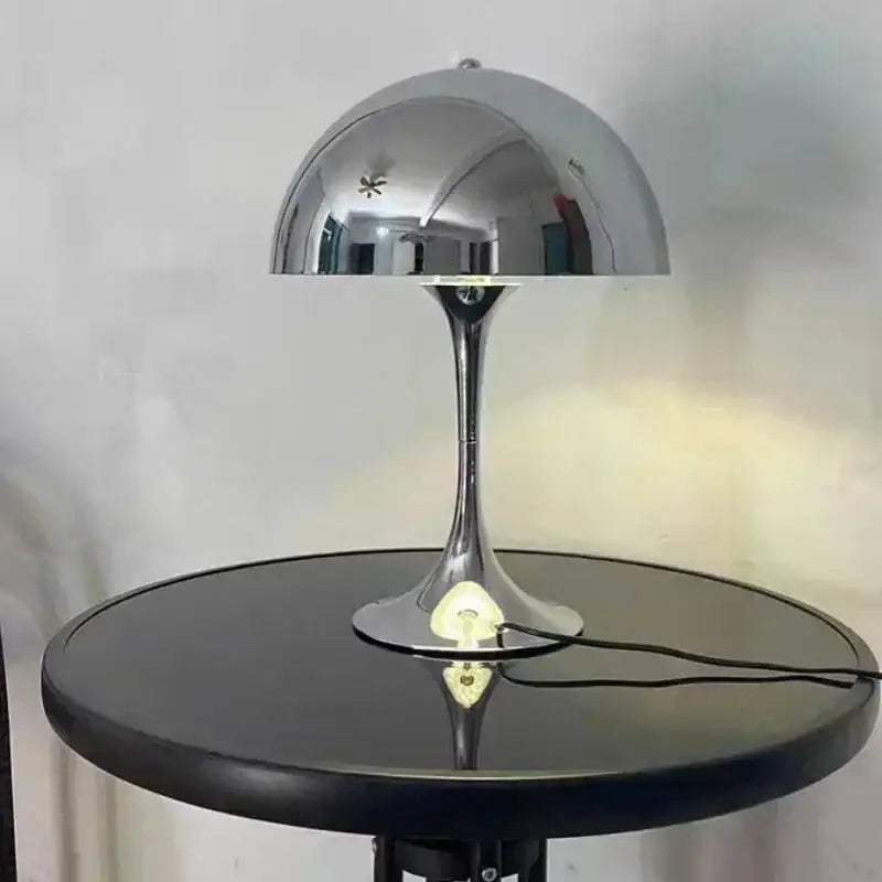Vintage Design Mushroom Shaped Table Lamp Light (White / Black / Gold / Silver) - Besontique Home