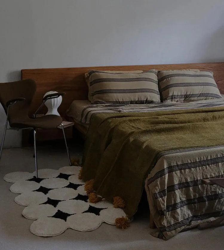 Modern Vintage Tufting Black White Rug │ Soft Aesthetic Floor Carpet Doormat │ For Home Living Room Decor - Besontique Home