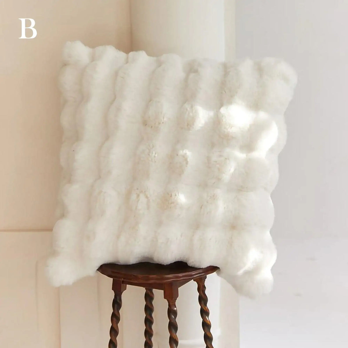 neutral-luxury-fluffy-fur-throw-pillow-high-end-warm-comfortable-cushions-with-pilling-for-beds-living-room-sofa-home-decor-besontique-home-88667 - Besontique Home
