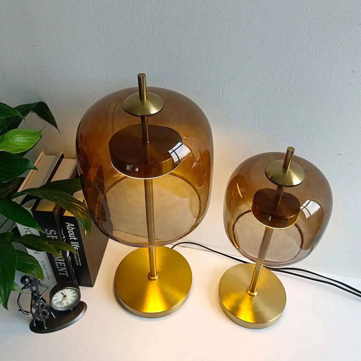 nordic-transparent-glass-table-lamp-modern-led-living-bedroom-decor-lighting-desk-lamp-besontique-home-86858 - Besontique Home
