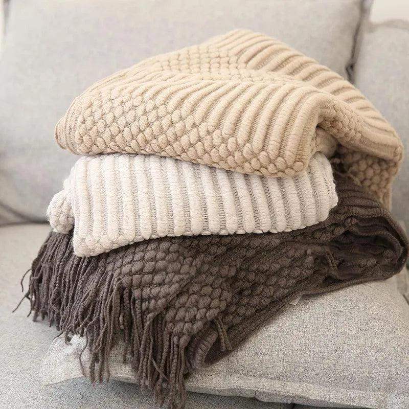 Simple Nordic Throw Blanket with Tassel │ Neutral Color Woven Blankets Bedspread - Besontique Home