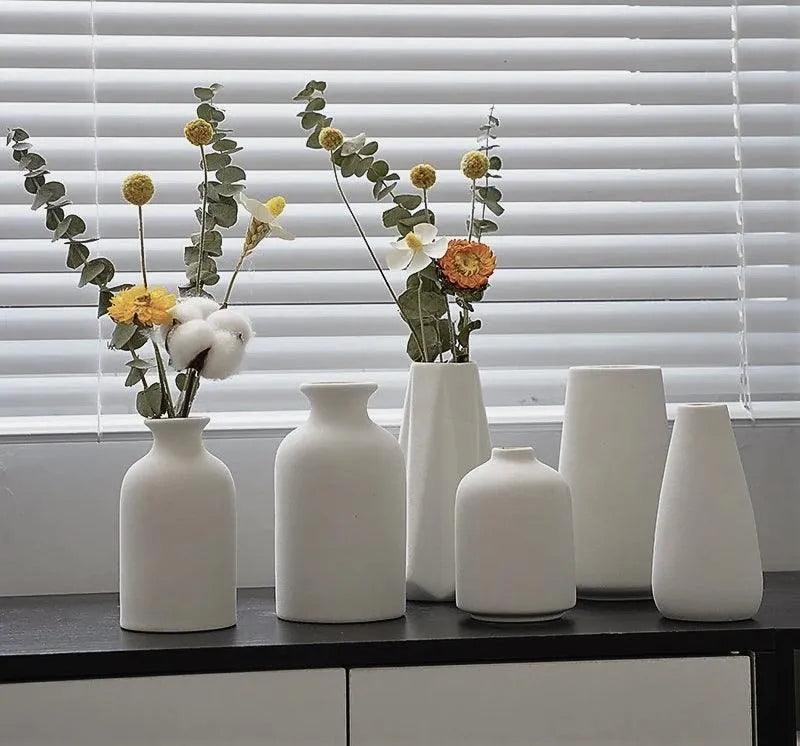 White Simple Ceramic Dried Flower Vase │ Home Decor Room Decorative Item - Besontique Home