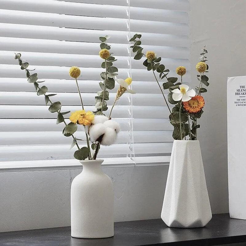 White Simple Ceramic Dried Flower Vase │ Home Decor Room Decorative Item - Besontique Home