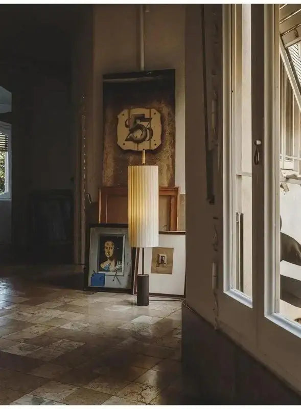FLOOR LIGHT - Besontique Home