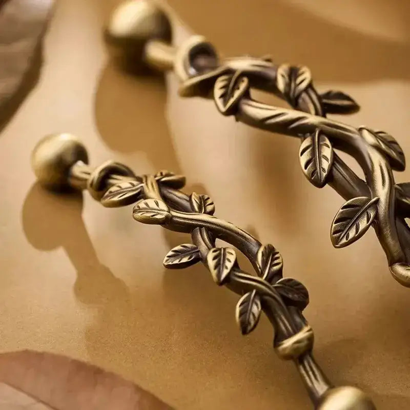 Vintage style Antique Brass Furniture Door Knob │  Kitchen Drawer Wardrobe Handles