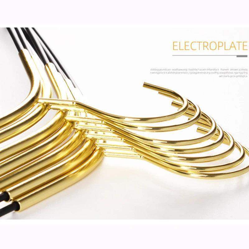 5 pcs Black Gold Metal Clothes Coat Hanger │ Modern Minimal Style Wardrobe Organizer Storage Rack - Besontique Home