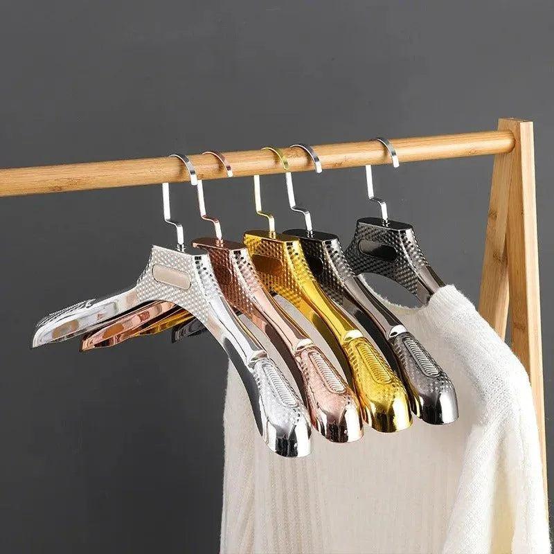 5 pcs Non-slip 4CM Wide Shoulder Clothes Hanger │ Closet Store Display PP Rack for Suit Sweater - Besontique Home