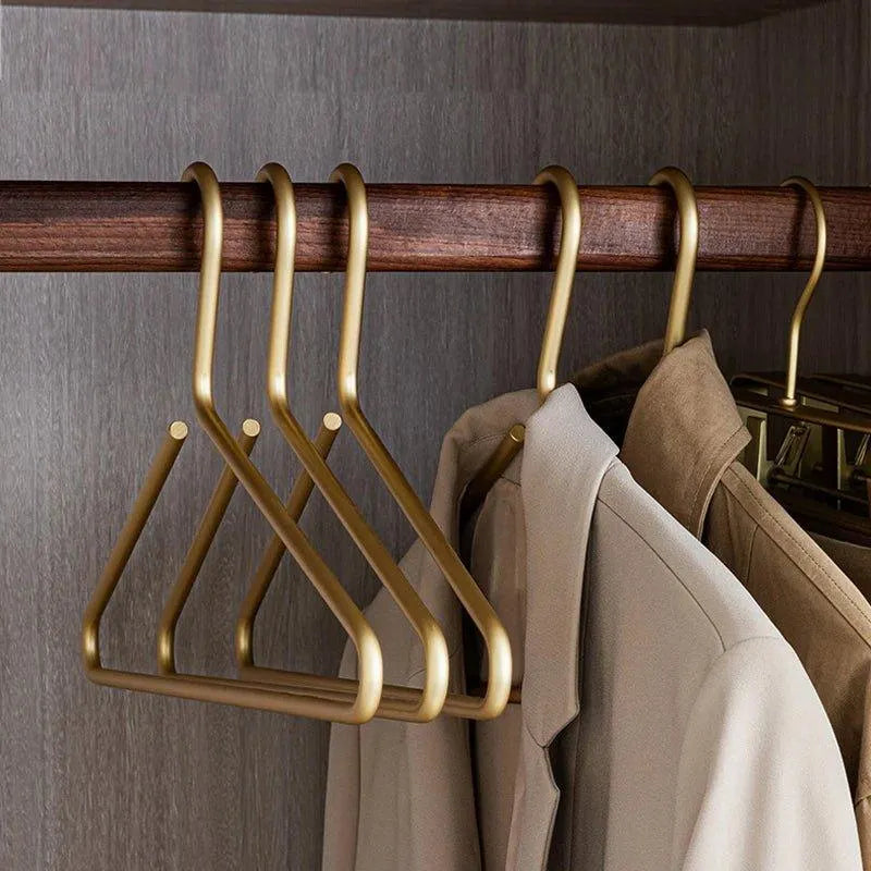 5 pcs Solid Matte Gold/Silver Clothes Coat Hanger │ Seamless Metal Wardrobe Organizer - Besontique Home