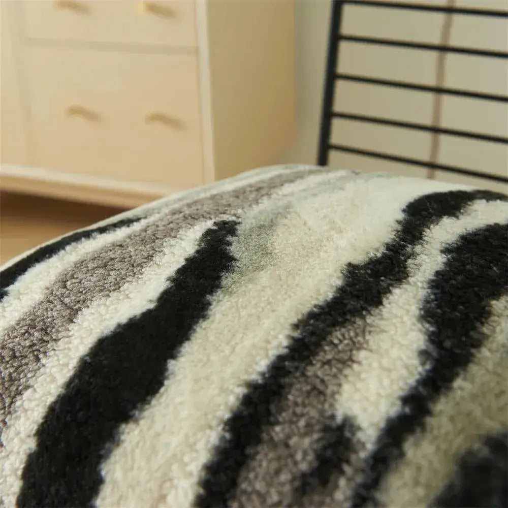 Nordic Leopard Plush Throw Pillow Cushion Cover │ Luxury Style Comfortable for Living Room Sofa Home Decor - Besontique Home