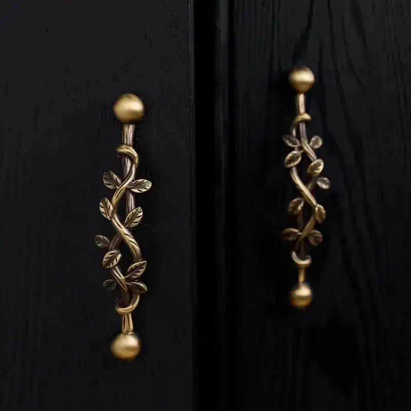 Vintage style Antique Brass Furniture Door Knob │  Kitchen Drawer Wardrobe Handles