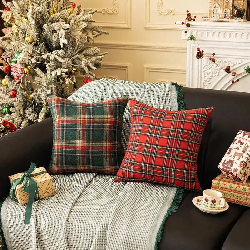 Scottish Tartan Plaid Cushion Cover │ Christmas Home Decorative Throw Pillow Cover - Besontique Home